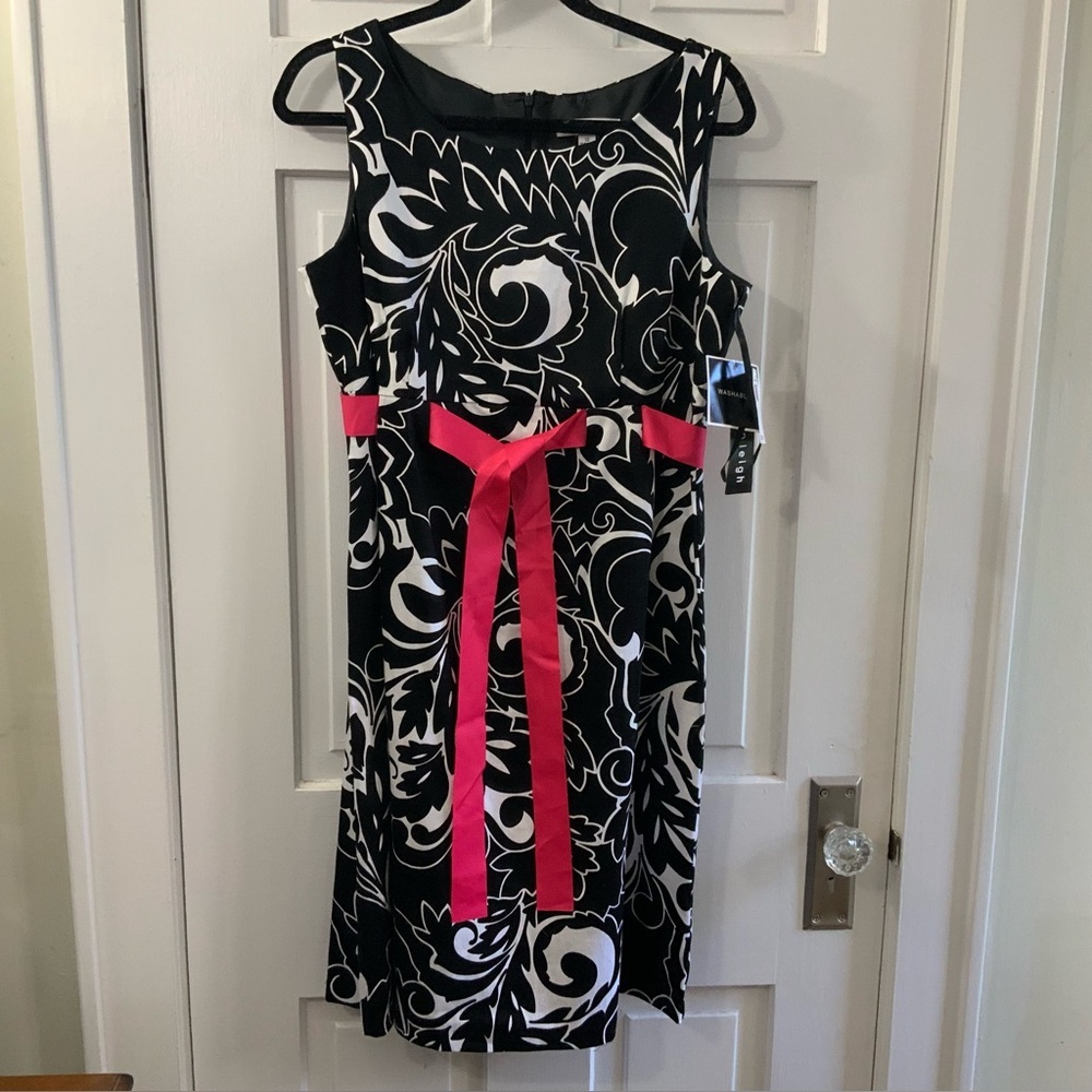 Madison Leigh NWT Aline Dress with Tie Sash Size 12
